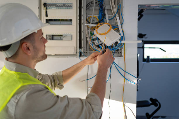 Best Electrical Contractors for Businesses  in Deshler, OH