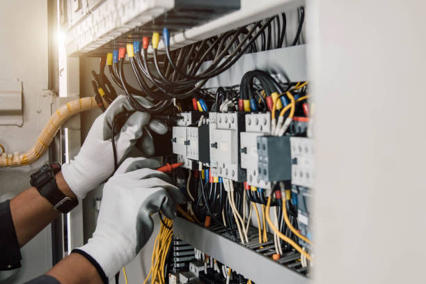 Professional Electrician in Deshler, OH